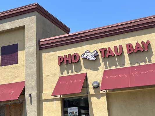 Phở Tau Bay by null