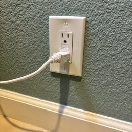The outlet they installed. Super clean job. The outlet they installed. Super clean job.