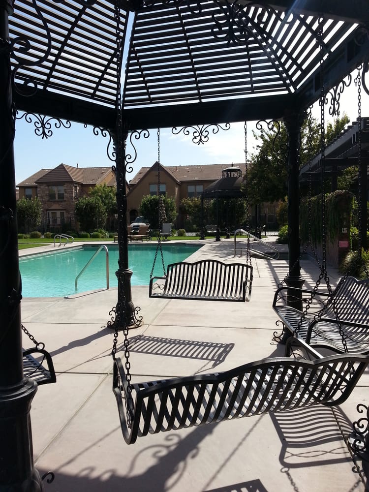 PEBBLE BROOK VILLAGE Updated August 2024 555 Pebble Brk, Kerman