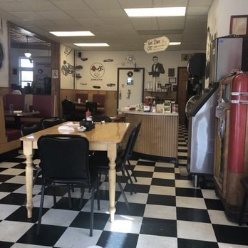 Tom's Diner - Got a window seat, little sneak peak of the interior - Diners Near Me - Lockport, New York
