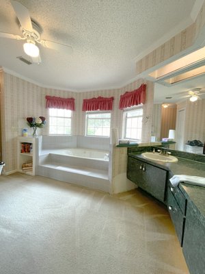 GET 10% OFF on your NEXT cleaning! - We’re here to help you check the “clean house” box off of your to-do list.