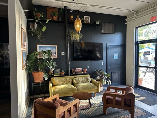 Easy Luck Coffee & Bodega by null