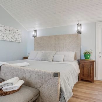 Serenity Coastal Cleaning - Simple yet elegant! Airbnb host should always be a super host - Home Cleaning Near Me Serenity Coastal Cleaning - Simple yet elegant! Airbnb host should always be a super host - Home Cleaning Near Me