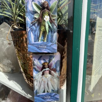 The Crystal Fox - Bookstores Near Me - Laurel, Maryland