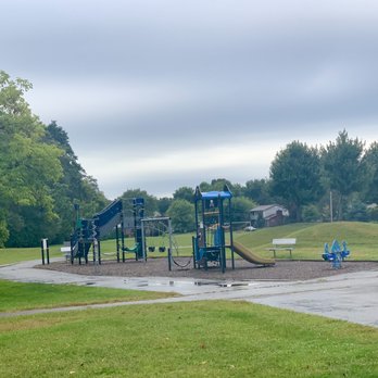 Cardinal Park - Playground (not the best or the worst one out there) - Parks Near Me Cardinal Park - Playground (not the best or the worst one out there) - Parks Near Me