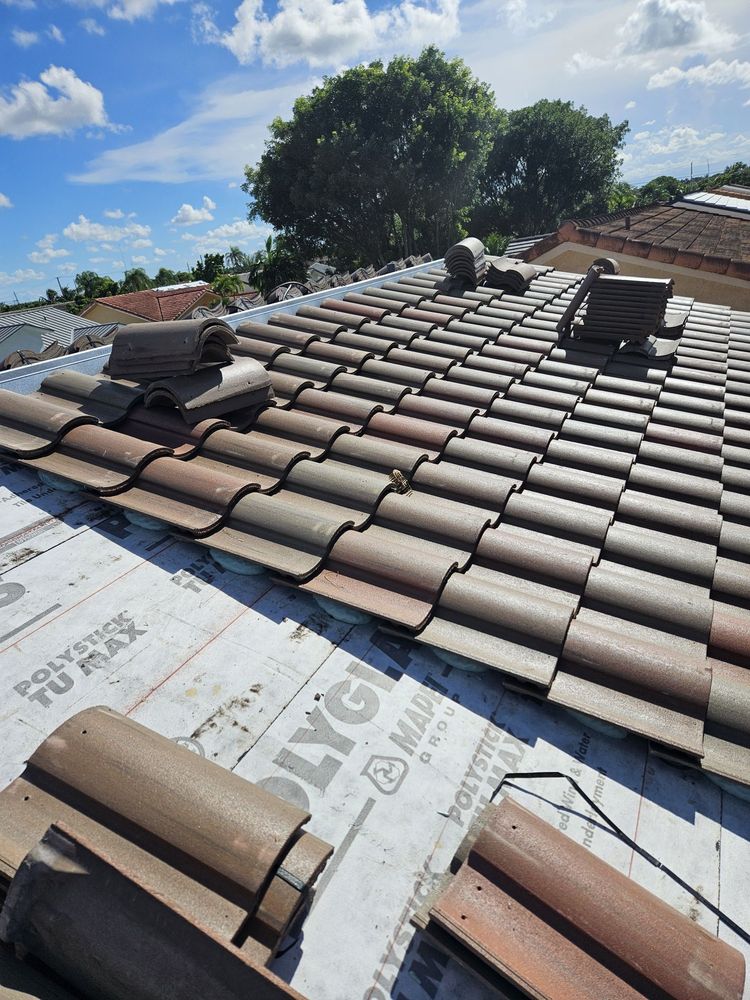Slide of Florida Roof -Tech
