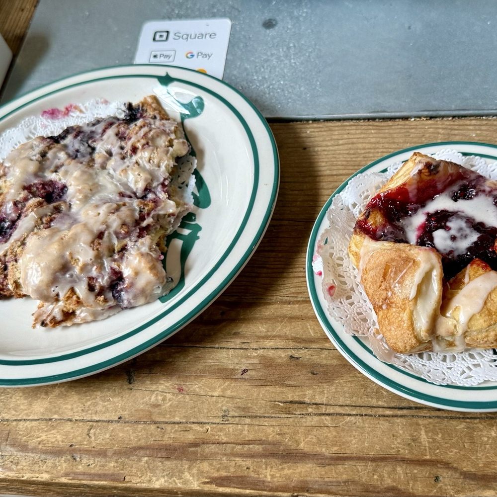 Pennington Farms - Delicious scone and raspberry danish! - Bakeries Near Me - Grants Pass, Oregon Pennington Farms - Delicious scone and raspberry danish! - Bakeries Near Me - Grants Pass, Oregon