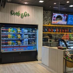 Aeropuerto de Santander - Café past security opens at noon