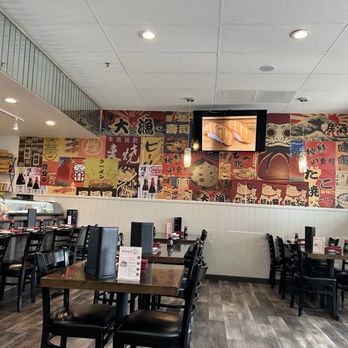 Shoyu Sushi - Dining area - Sushi Bars Near Me - Parker, Colorado Shoyu Sushi - Dining area - Sushi Bars Near Me - Parker, Colorado