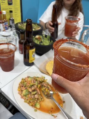 Mariscos El Submarino by null