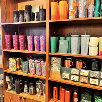 Starbucks - Coffee & Tea Near Me - Wayne, New Jersey