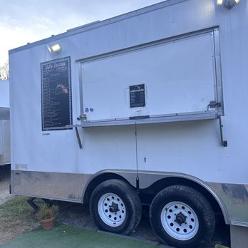 CJ's Tacos - Food Trucks Near Me - Austin, Texas