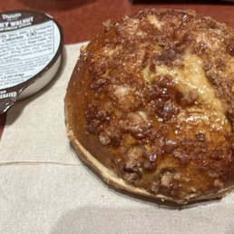 Cinnamon Crunch Bagel