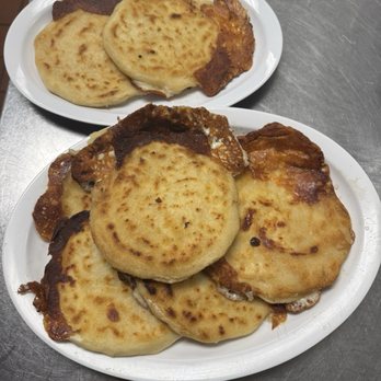 Esmeralda's Cafe - Pupusas - Mexican Near Me - Las Vegas, Nevada Esmeralda's Cafe - Pupusas - Mexican Near Me - Las Vegas, Nevada