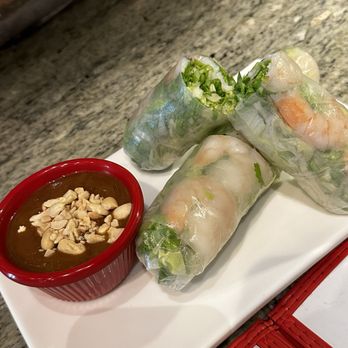 La Mint - Vietnamese Kitchen - Shrimp spring rolls - Vietnamese Near Me - Reno, Nevada La Mint - Vietnamese Kitchen - Shrimp spring rolls - Vietnamese Near Me - Reno, Nevada