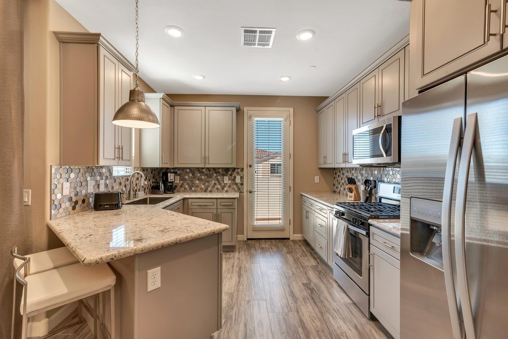 Bella Victoria - property management company in Mesa, AZ