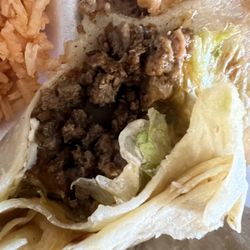 Lina's Mexican Food - Burrito meal