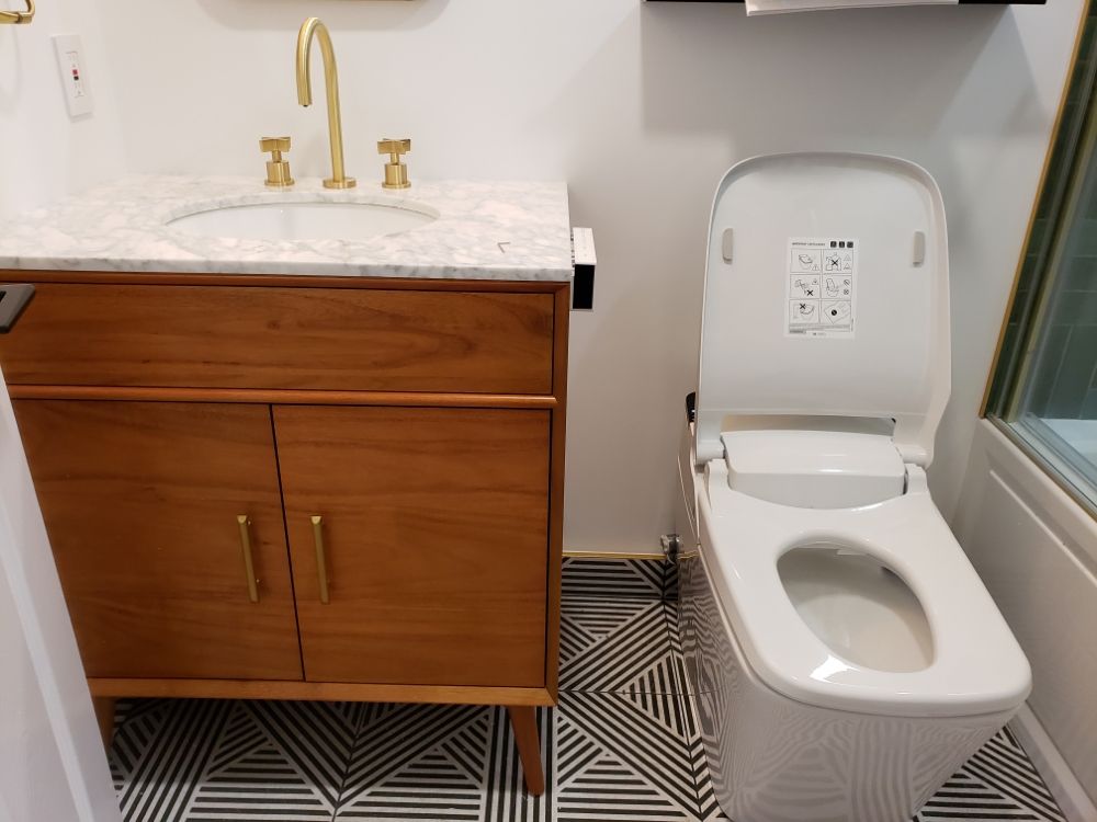 Slide of Tiulux Plumbing