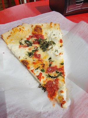 Big Apple Pizza by null