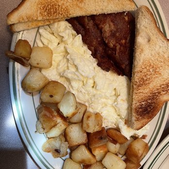 Scramblers Ii 55 Photos 55 Reviews Breakfast Brunch 2 Greenville Ave Johnston Ri Restaurant Reviews Phone Number Menu Yelp