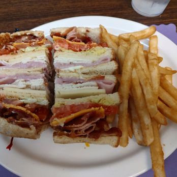 Old Oak Cafe - American Near Me - Moneta, Virginia Old Oak Cafe - American Near Me - Moneta, Virginia