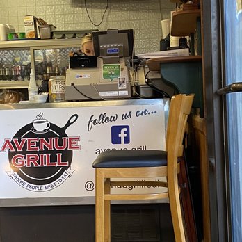 Avenue Grill - Inside - American Near Me - Lodi, California Avenue Grill - Inside - American Near Me - Lodi, California