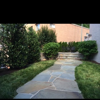 Avanza Landscaping & Maintenance - a stone path leading to a house - Landscaping Near Me - Arlington, Virginia Avanza Landscaping & Maintenance - a stone path leading to a house - Landscaping Near Me - Arlington, Virginia