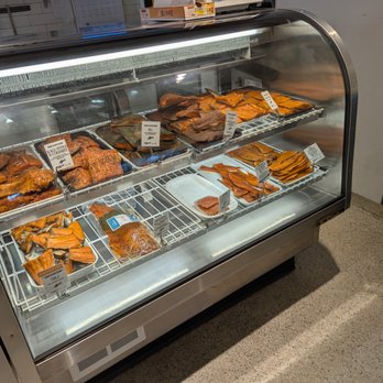 Northern Waters Smokehaus - Meat Case - Delis Near Me - Duluth, Minnesota Northern Waters Smokehaus - Meat Case - Delis Near Me - Duluth, Minnesota