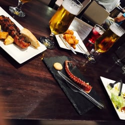 Taberna El Andaluz - Las tapas a la braza están muy bien