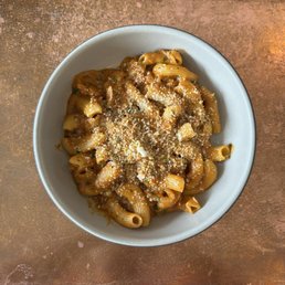 House made pasta - rigatoni - IG @bougiefoodieboi House made pasta - rigatoni - IG @bougiefoodieboi
