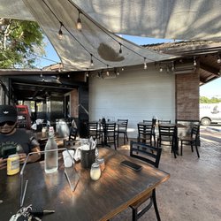 Little Coyote - Outdoor Patio Seating