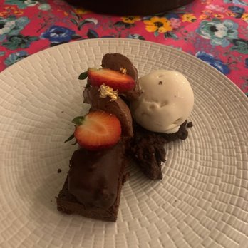 La Fina - Coffee mousse log and brownie with homemade ice cream - Mexican Near Me - Puerto Vallarta, JAL La Fina - Coffee mousse log and brownie with homemade ice cream - Mexican Near Me - Puerto Vallarta, JAL