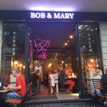Bob & Mary - Exterior - Salad Near Me - Dusseldorf, NW Bob & Mary - Exterior - Salad Near Me - Dusseldorf, NW