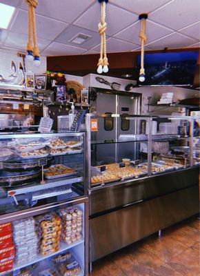 Al Baghdady bakery and cafe by null
