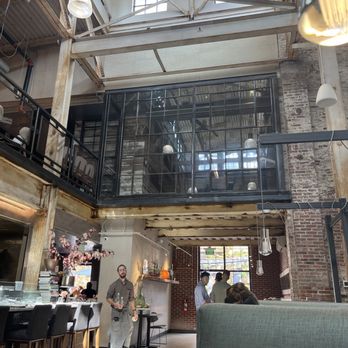 Gunther & Co - Seafood Near Me - Baltimore, Maryland