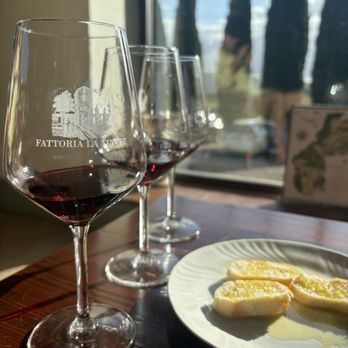 Fattoria La Torre - Wine Bars Near Me - Montecarlo, LU Fattoria La Torre - Wine Bars Near Me - Montecarlo, LU