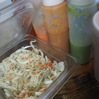 La Salsa Verde - Onions with vinegar and their spicy salsa. - Tacos Near Me - Dallas, Texas