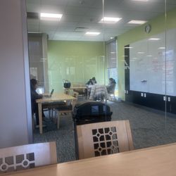 Great Neck Library - Quiet study and reading room on Sunday