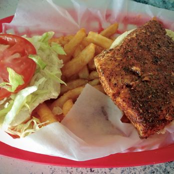 Bahama Bobs - Grilled Blackened Fish Sandwich - Seafood Near Me - Gulf Shores, Alabama