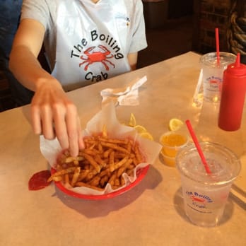 The Boiling Crab - Cajun/Creole Near Me - Dallas, Texas