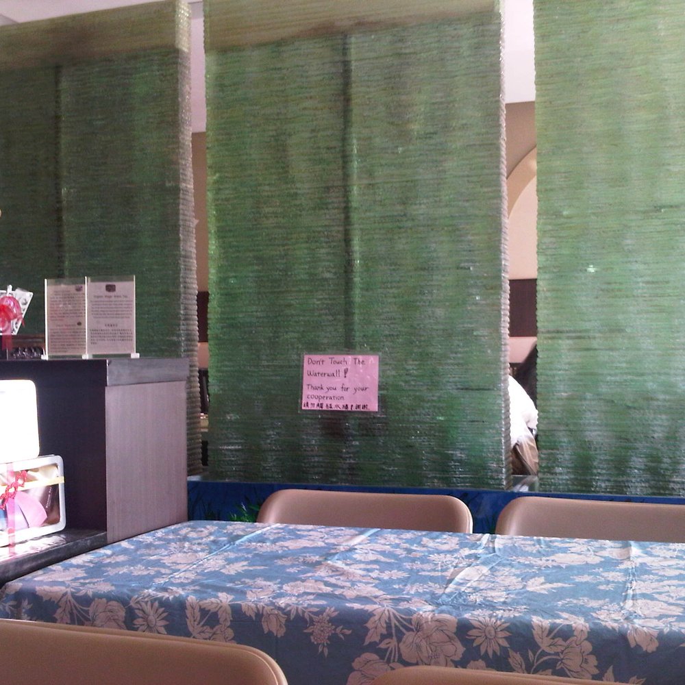 Zen Gardens - Makeshift seating @ the Tea Room. :( - Vegetarian Near Me - Mississauga, Ontario Zen Gardens - Makeshift seating @ the Tea Room. :( - Vegetarian Near Me - Mississauga, Ontario