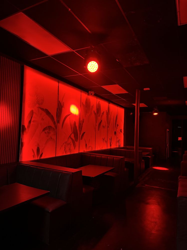 Beat Bazaar Lounge Logo