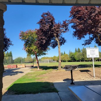 Hillsborough Park - Soccer field - Parks Near Me - Roseville, California Hillsborough Park - Soccer field - Parks Near Me - Roseville, California