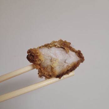 350F Chicken - The juicy meat to skin ratio ! - Korean Near Me - Vancouver, British Columbia