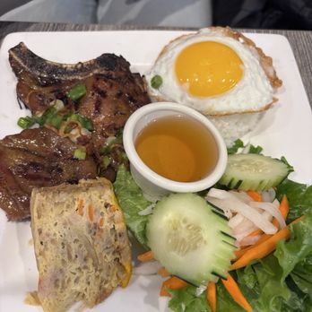 Four Diamonds - Vietnamese Near Me - Seattle, Washington