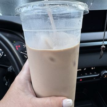 Acoustic Java Roastery & Tasting Room - Iced chai - Coffee Roasteries Near Me - Worcester, Massachusetts