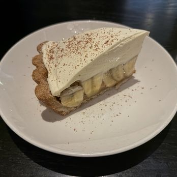 Row 34 - Banoffee Pie - Seafood Near Me - Burlington, Massachusetts