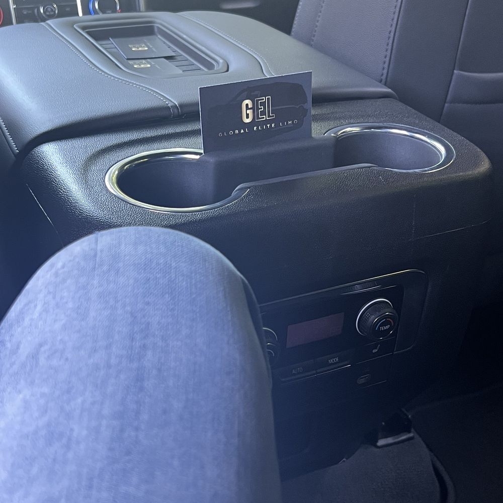 Global Elite Limo - Car inside - Limos Near Me - Sherman Oaks, California Global Elite Limo - Car inside - Limos Near Me - Sherman Oaks, California