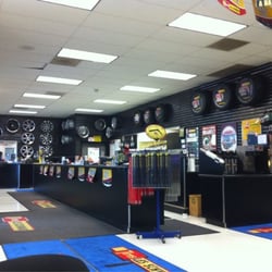 Les Schwab Tire Center