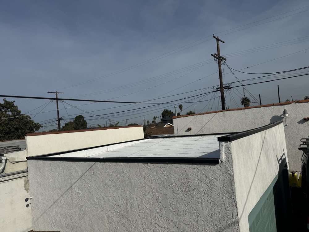 Slide of Golden Team Roofing